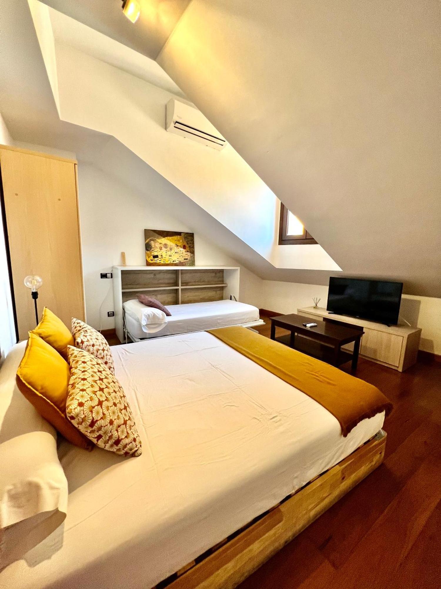 Apartamentos San Antonio Aranda de Duero Extérieur photo