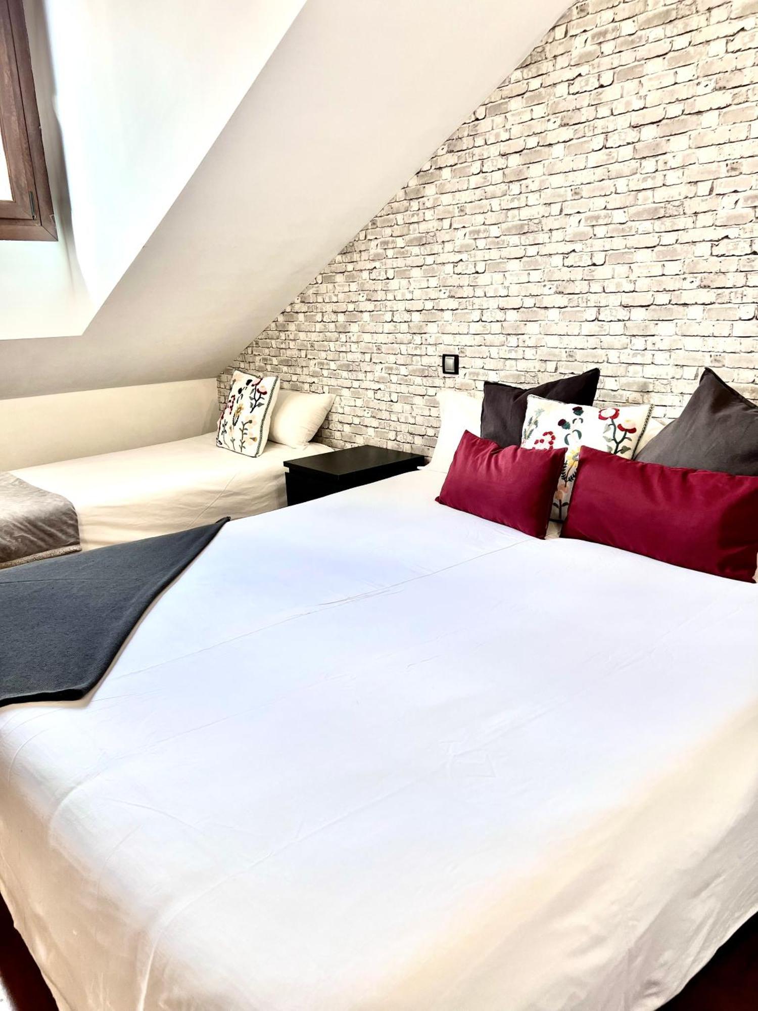 Apartamentos San Antonio Aranda de Duero Extérieur photo